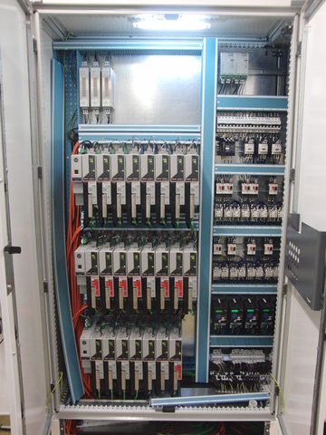 Armoire de commande et automatisation