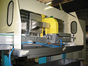 Machine de d&eacute;coupe en ligne, syst&egrave;me de coupe