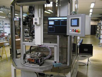 Robot Cart&eacute;sien - Machine d&eacute;pose graisse thermique et assemblage  carte &eacute;lectronique