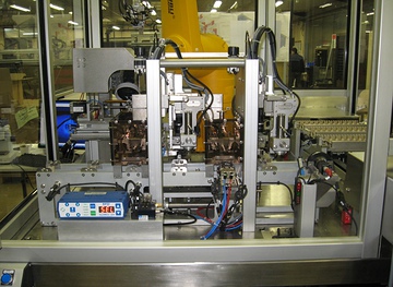 Robot Polyarticul&eacute; - Cellule de d&eacute;pose r&eacute;sine 3