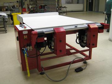 Machine de roulage d'affiches semi-auto 250H 2