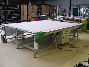 Table manuelle 8m&sup2; avec module de roulage