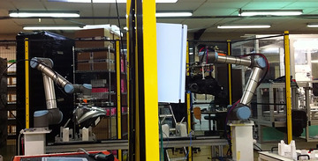 Robot de chargement + poste op&eacute;rateur